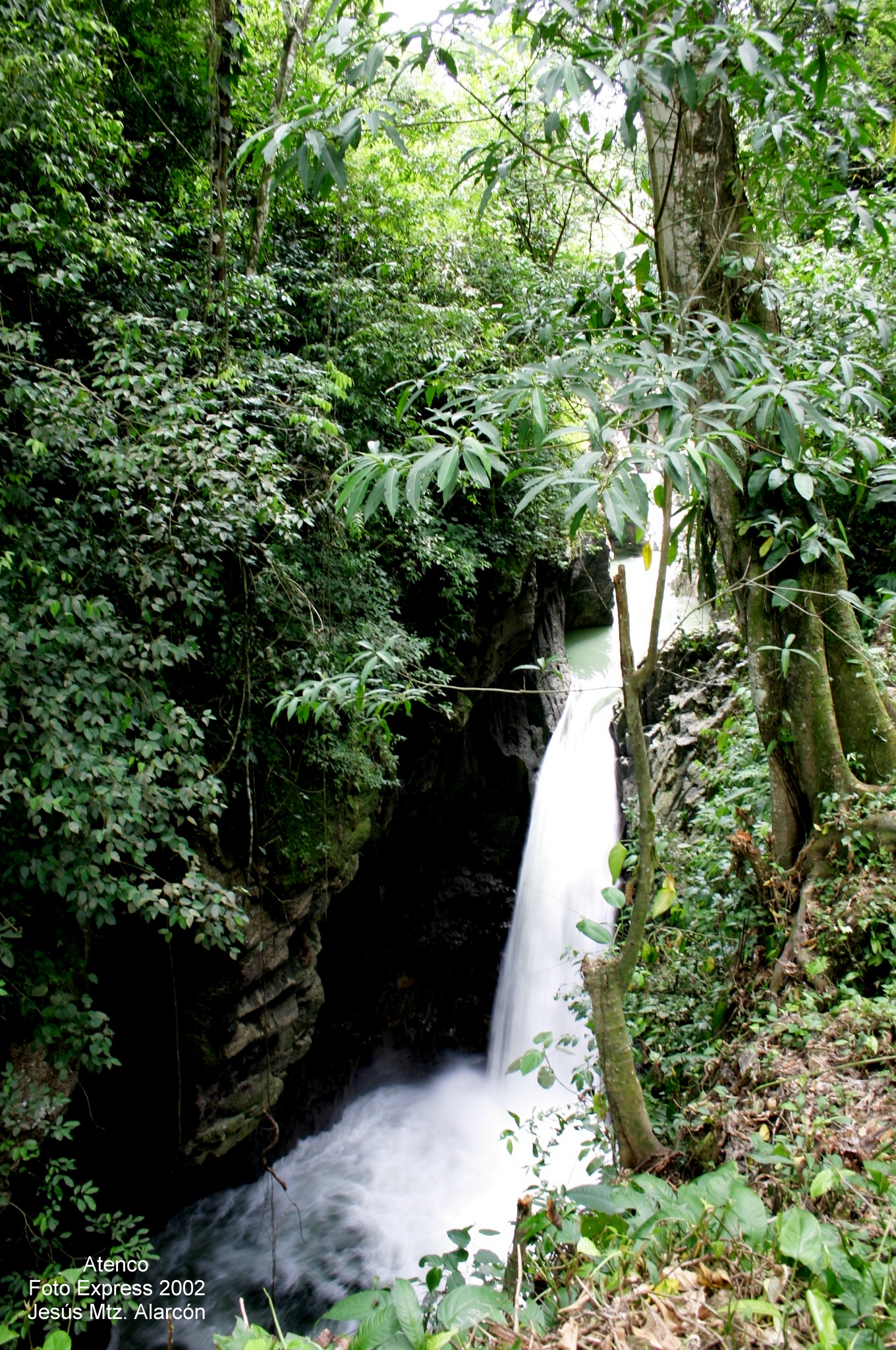 Cascada Santa Cruz